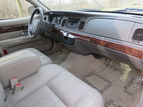 Used 2006 Mercury Grand Marquis LS image 15