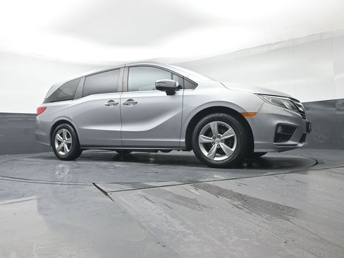 Used 2018 Honda Odyssey EX-L image 39