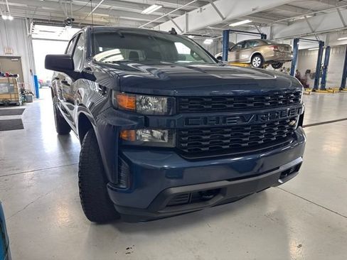 Used 2021 Chevrolet Silverado 1500 Custom AWD/4WD image 29