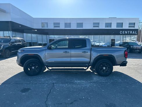 Certified 2024 GMC Canyon Elevation w/ Elevation Premium Package AWD/4WD image 4