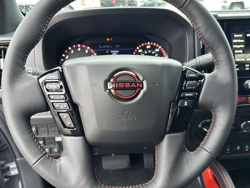 New 2026 Nissan Frontier PRO-4X w/ Pro-4x Convenience Package image 17