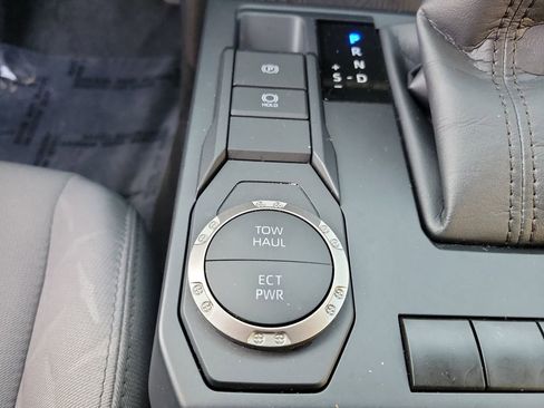 Used 2024 Toyota Tacoma SR5 image 23