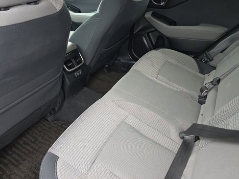 Used 2022 Subaru Outback Premium image 12