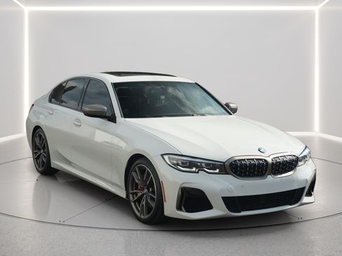 Used 2022 BMW M340i w/ Premium Package RWD image 11