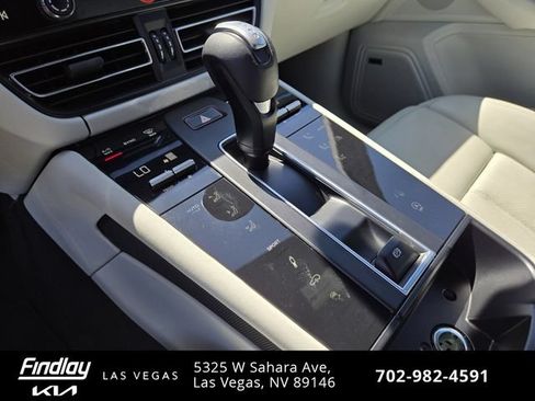 Used 2022 Porsche Macan S AWD/4WD image 25