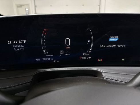 Used 2024 Cadillac XT4 Premium Luxury FWD image 12