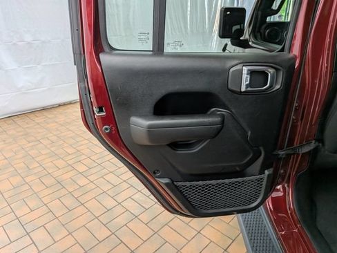 Used 2021 Jeep Wrangler Unlimited Sport AWD/4WD image 17