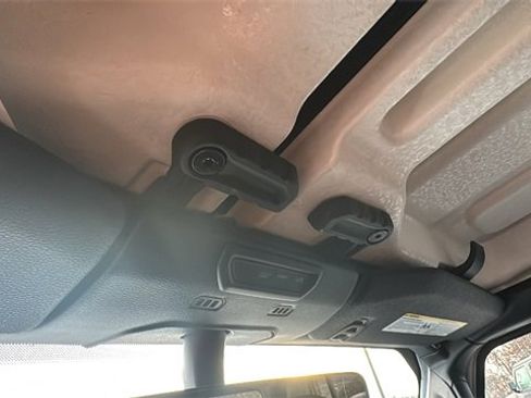 Used 2023 Jeep Gladiator Mojave w/ Cold Weather Group image 21