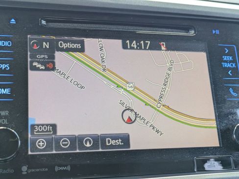 Used 2018 Toyota Tacoma SR5 image 19