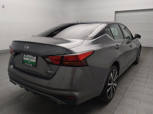 Used 2020 Nissan Altima 2.5 SR AWD/4WD image 9