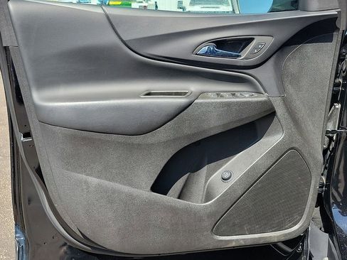 Used 2024 Chevrolet Equinox LT w/ LPO, Floor Liner Package FWD image 11