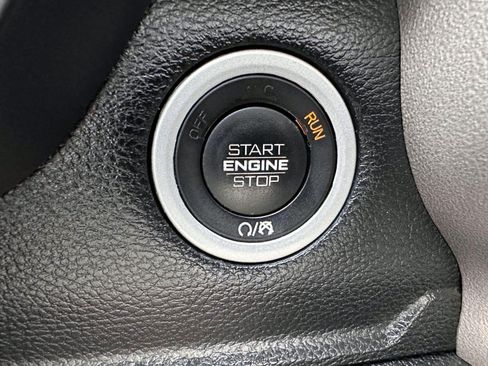 Used 2021 RAM 1500 Laramie w/ Advanced Safety Group AWD/4WD image 20