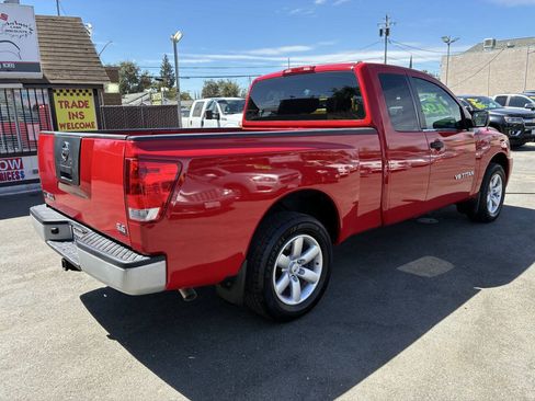 Used 2010 Nissan Titan XE RWD image 2