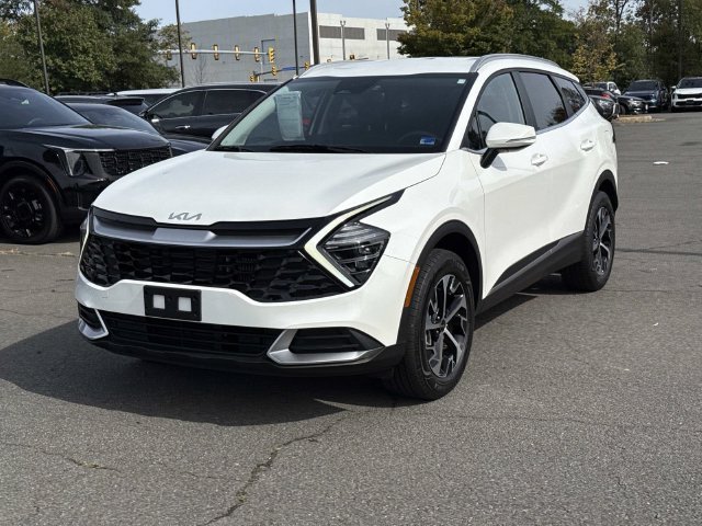 Used 2025 Kia Sportage EX AWD/4WD image 5