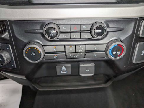 New 2025 Ford F250 XL w/ STX Appearance Package AWD/4WD image 21