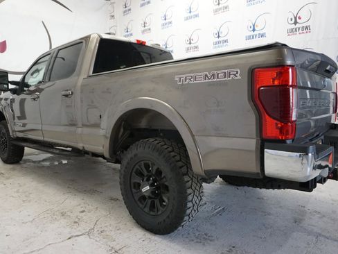 Used 2022 Ford F250 Lariat w/ Tremor Off-Road Package AWD/4WD image 8