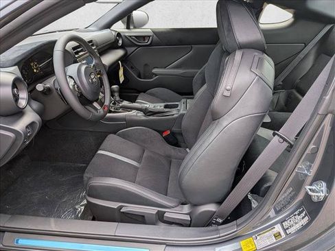 New 2026 Toyota GR86 Premium RWD image 4