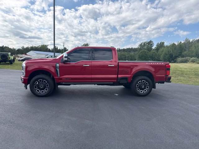 Used 2024 Ford F250 Platinum AWD/4WD image 3