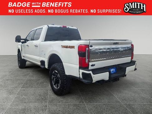 Used 2024 Ford F250 Platinum w/ Tremor Off-Road Package AWD/4WD image 7