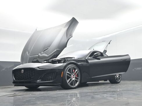 Used 2022 Jaguar F-TYPE Coupe image 68