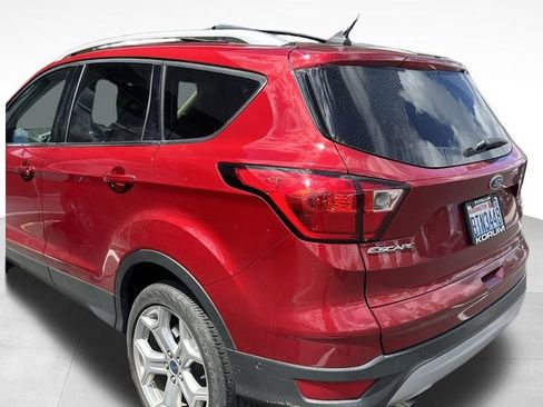 Used 2019 Ford Escape Titanium AWD/4WD image 8