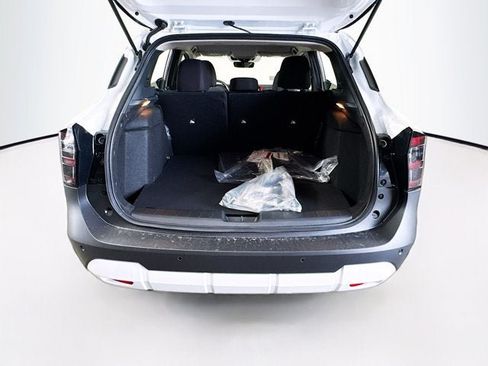 New 2026 Nissan Kicks SV w/ Interior Electronics Package AWD/4WD image 22