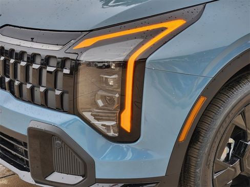 New 2026 Kia Sportage X-Line image 6