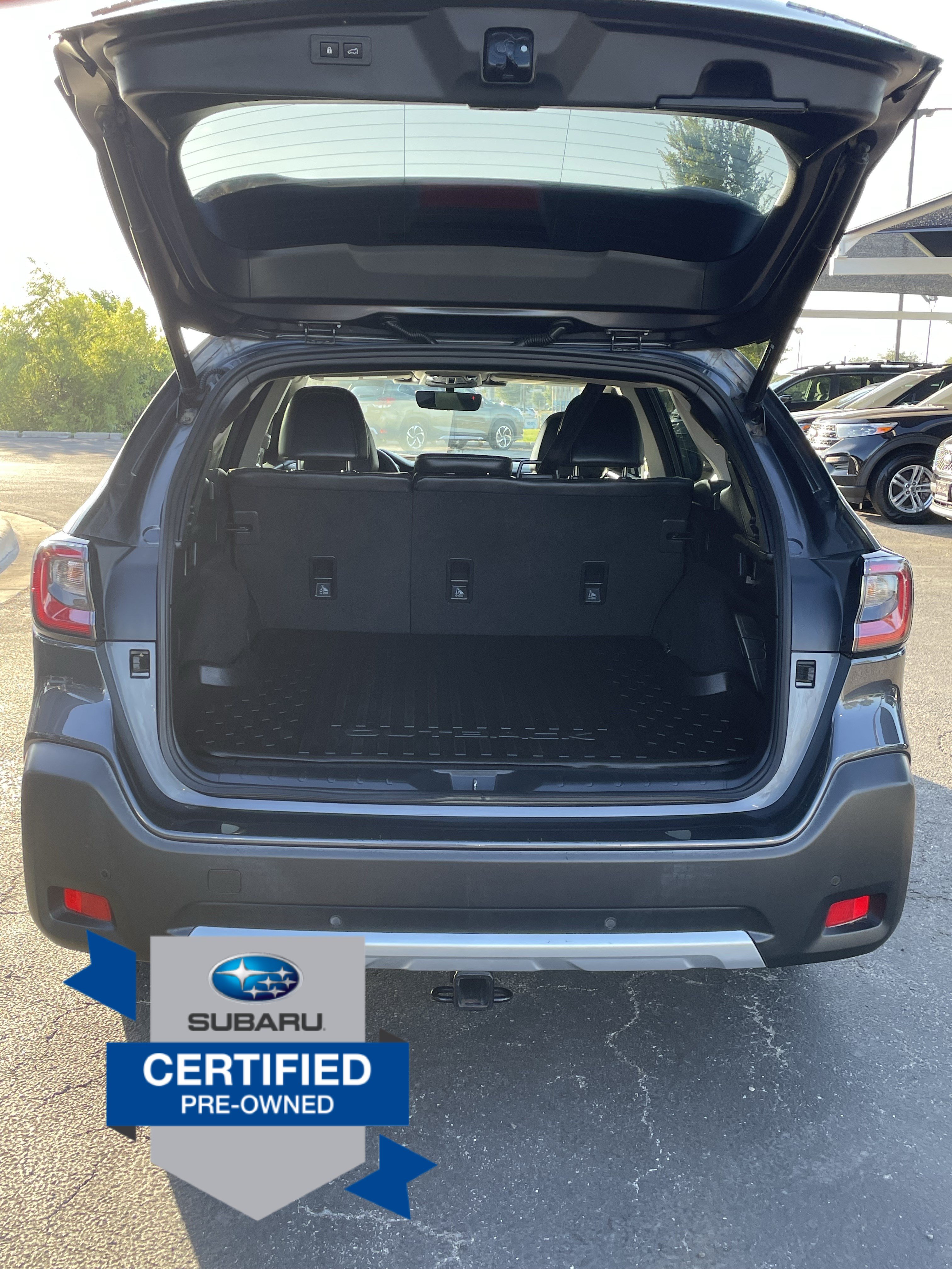 Used 2023 Subaru Outback Limited AWD/4WD image 11
