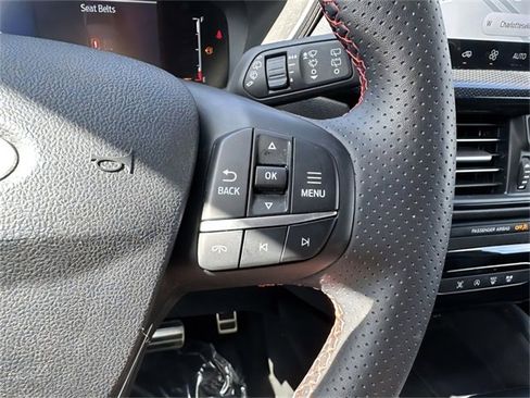 Certified 2024 Ford Escape ST-Line w/ Tech Pack #1 image 14