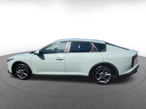Used 2025 Kia K4 FWD image 8