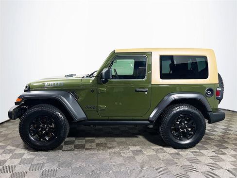 Used 2022 Jeep Wrangler Willys image 5