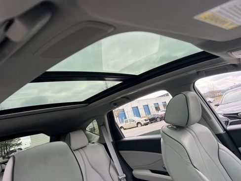 Used 2019 Acura RDX Advance Package image 36