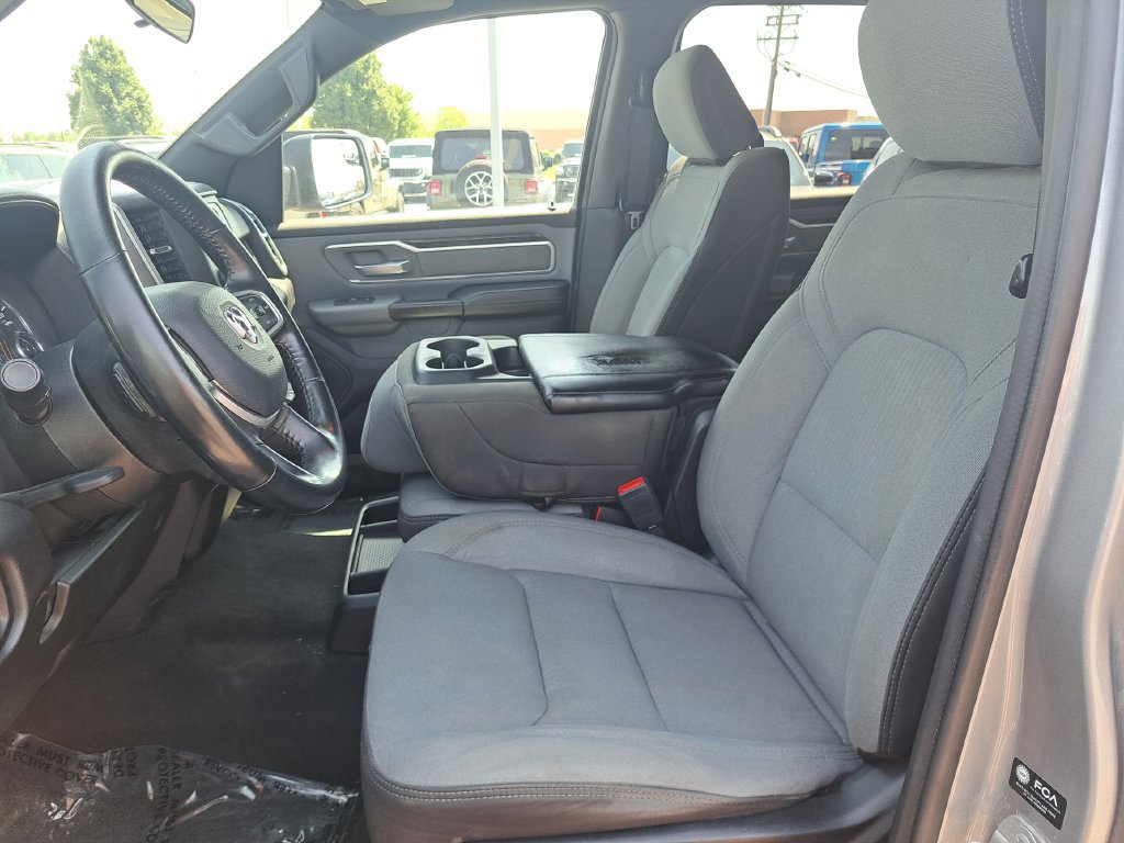 Used 2022 RAM 1500 Big Horn AWD/4WD image 23
