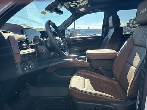 New 2026 Chevrolet Tahoe High Country image 9