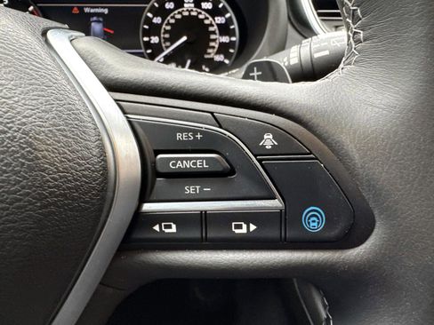 Used 2023 INFINITI QX50 Luxe image 23