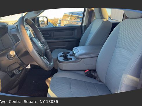 Used 2019 RAM 1500 Express image 15