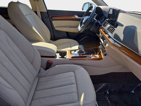 Used 2023 Audi Q5 2.0T Premium AWD/4WD image 12