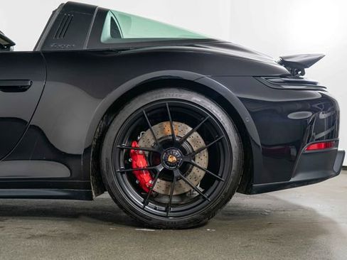 Used 2025 Porsche 911 Targa 4 GTS image 13