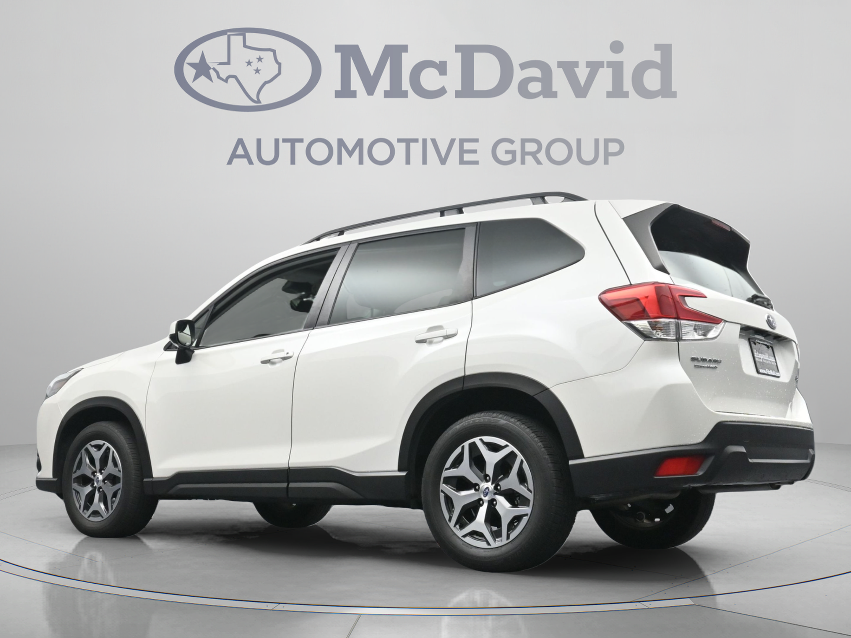 Used 2023 Subaru Forester Premium AWD/4WD image 29