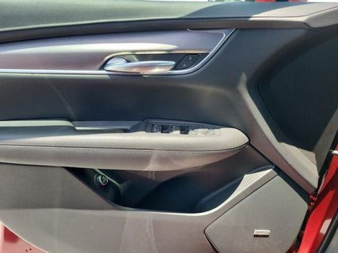 Certified 2023 Cadillac XT5 Luxury FWD image 16