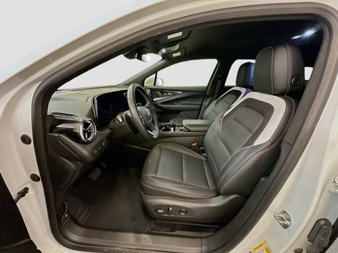 Used 2024 Chevrolet Blazer EV LT AWD/4WD image 13