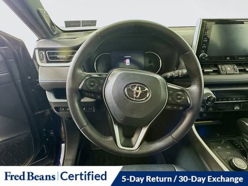 Used 2021 Toyota RAV4 XSE AWD/4WD image 13