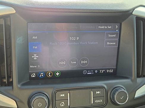 Used 2024 GMC Terrain SLT image 27