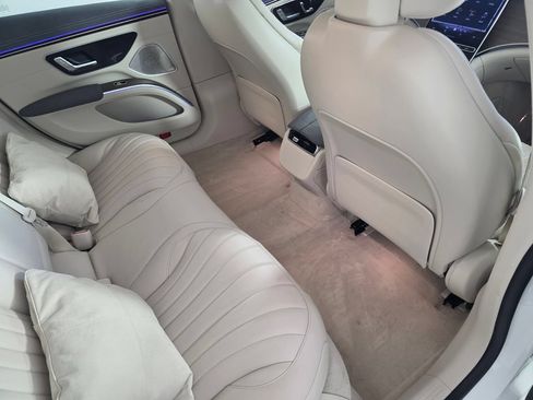 Certified 2023 Mercedes-Benz EQS 450+ Sedan image 25