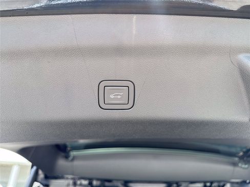 New 2026 Chevrolet Tahoe High Country AWD/4WD image 41