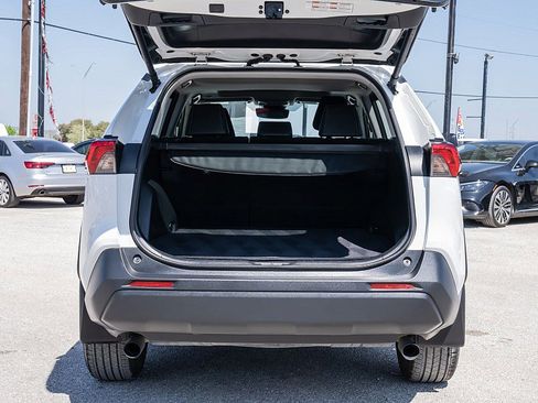 Used 2024 Toyota RAV4 XLE Premium image 12
