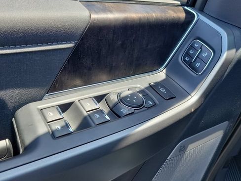 New 2026 Ford F250 Lariat w/ Black Appearance Package AWD/4WD image 20