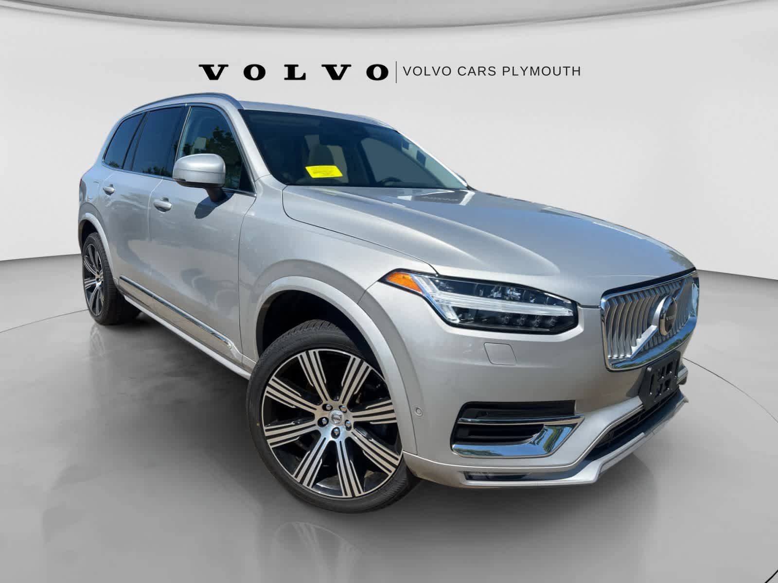 Used 2025 Volvo XC90 B6 Plus w/ Protection Package Premier AWD/4WD image 1