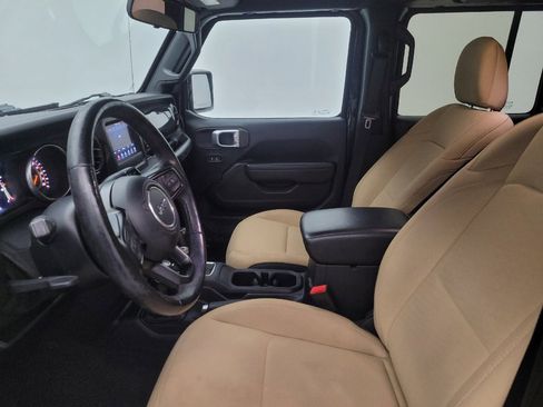 Used 2020 Jeep Wrangler Unlimited Sport AWD/4WD image 17