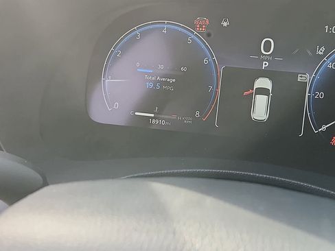 Used 2023 Toyota Highlander Platinum image 22